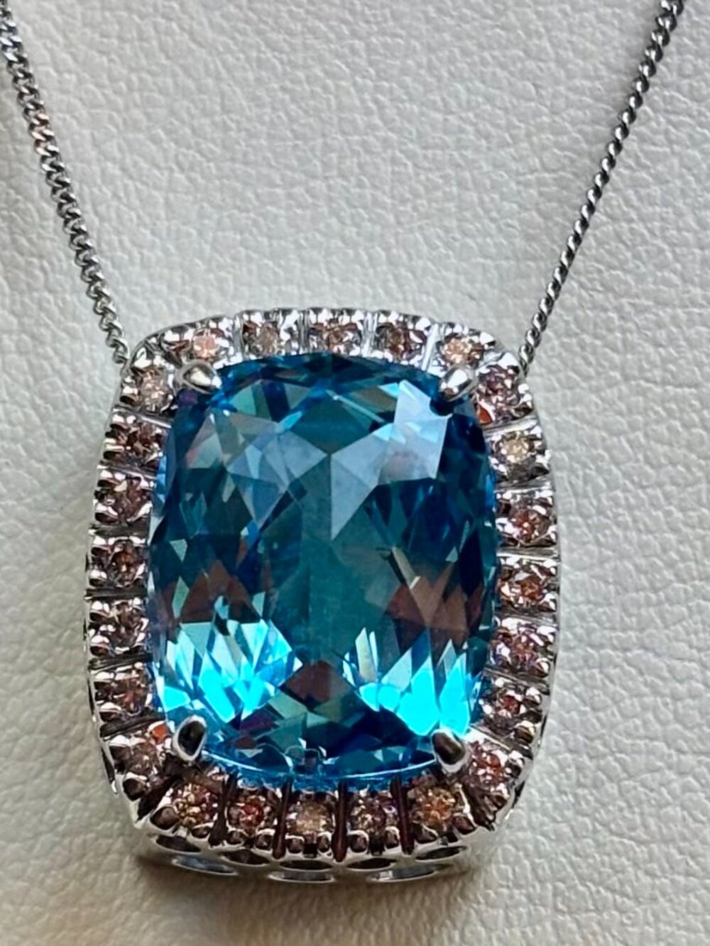 London Blue Topas and Diamonds Halo style 14k white gold Pendant with chain - Picture 2 of 9
